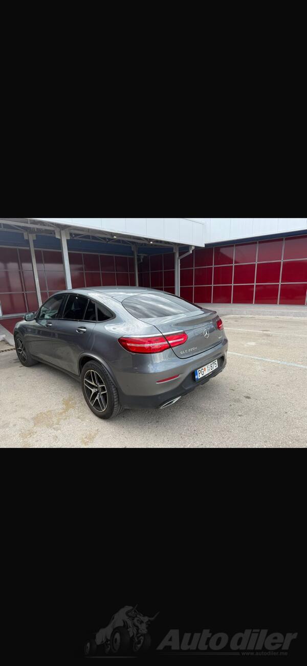 Mercedes Benz - GLC 220