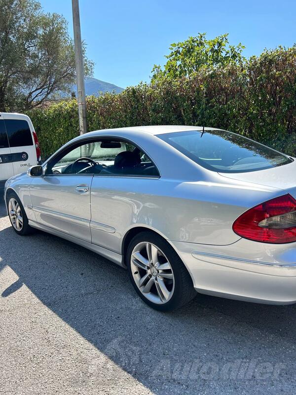 Mercedes Benz - CLK 220 - 2.2 TDI