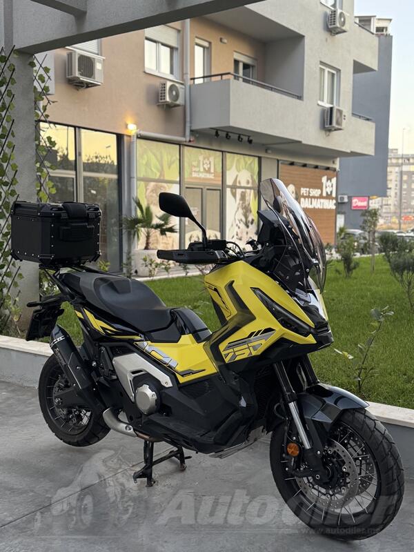 Honda - X-adv