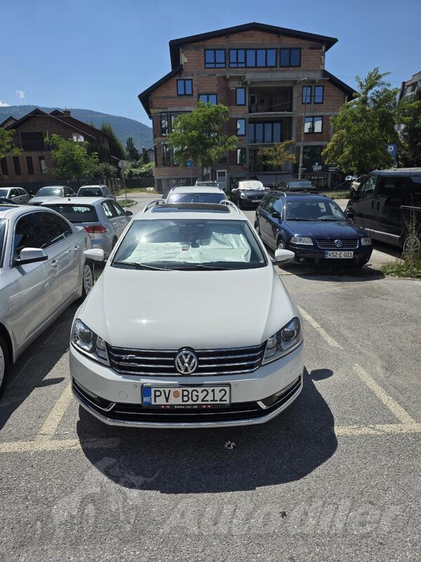 Volkswagen - Passat - B7