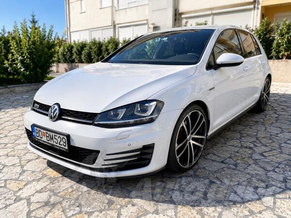 Volkswagen - Golf 7 - 2.0 GTD