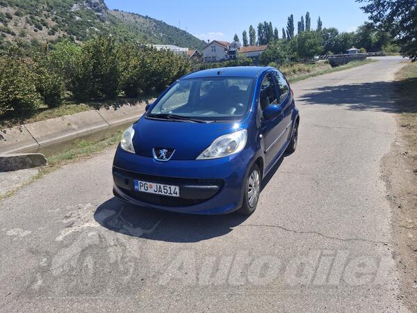 Peugeot - 107 - 1.0