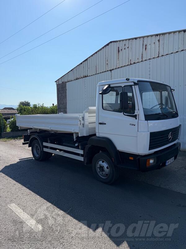 Mercedes Benz - 817 kiper
