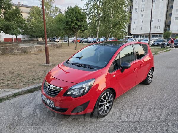 Opel - Meriva - 1,7 CDTI COLOR EDITION 6 BRZINA