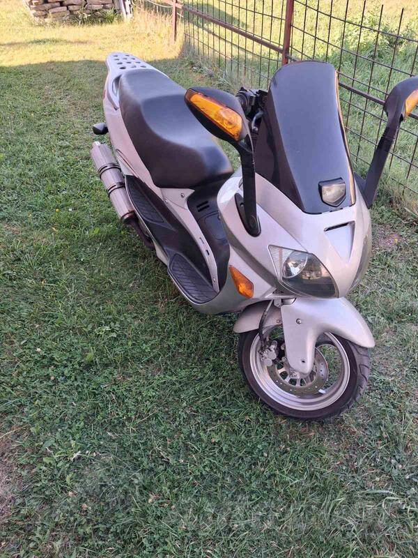 Kinroad - XT 150T - 18
