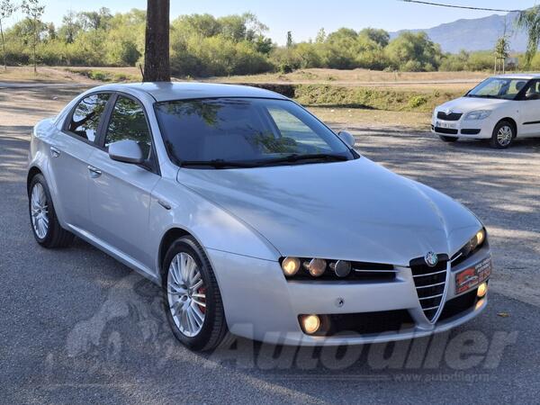 Alfa Romeo - 159 - 2.0Jtdm Euro 5 motor