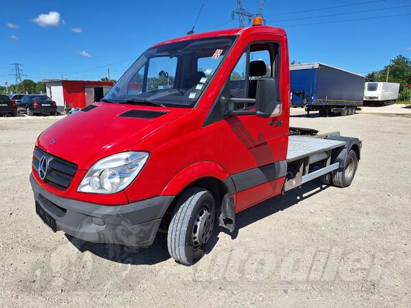 Mercedes Benz - 519 Cdi