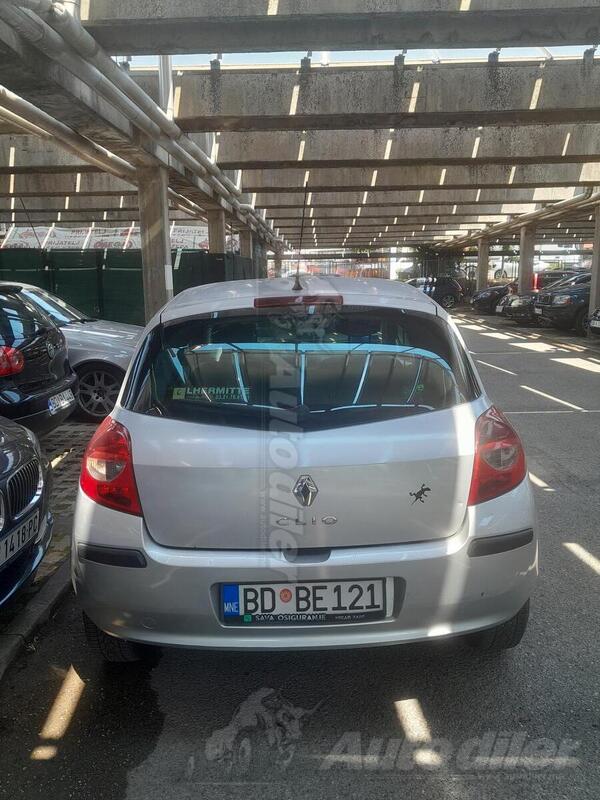 Renault - Clio - 1.5 DCI