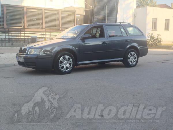 Škoda - Octavia - 1,900