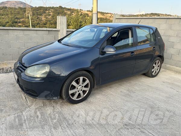 Volkswagen - Golf 5 - 1.9