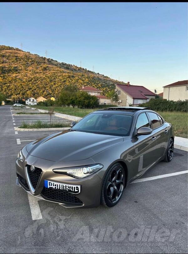 Alfa Romeo - Giulia - 2.2 JTDm