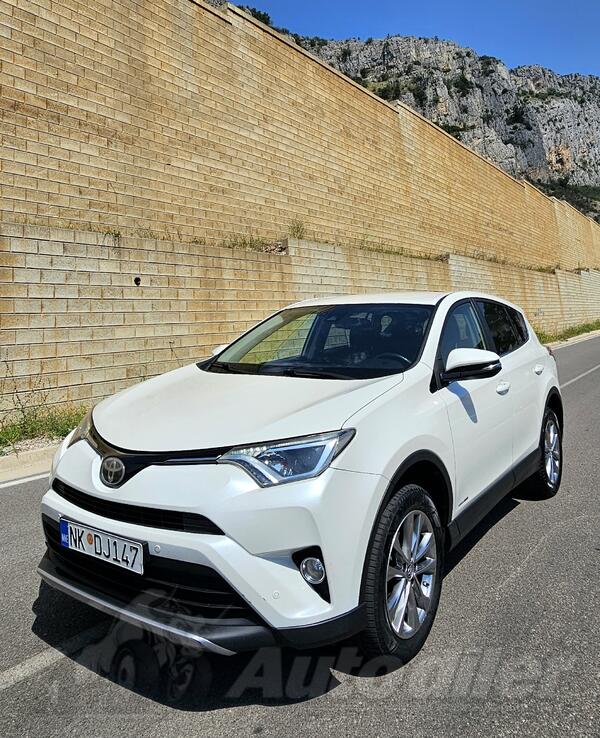 Toyota - RAV 4 - 2.0D