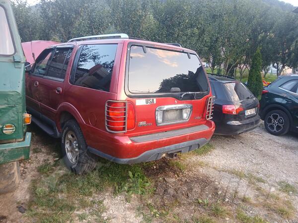 Lincoln - Navigator - 5.4 V8