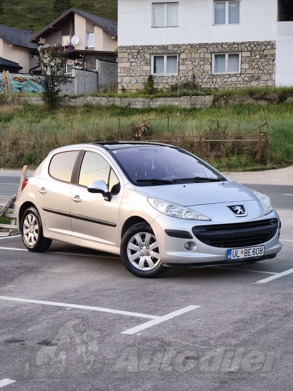 Peugeot - 207 - 1.4 HDI