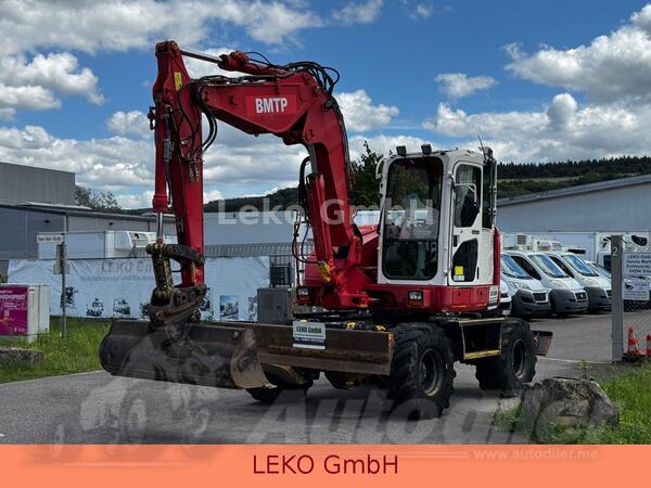 Komatsu -  PW118MR-8 točkaš / LEK-0801