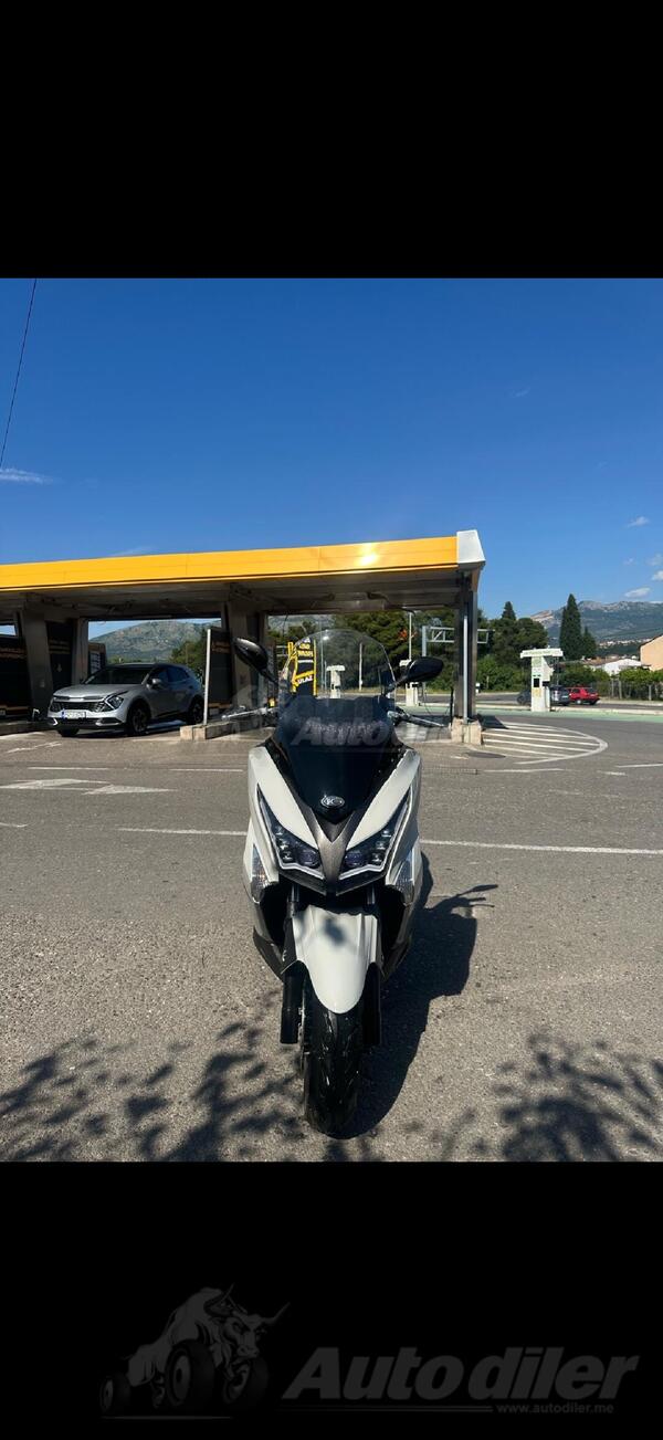 Kymco - X town