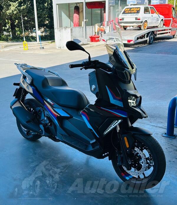 BMW - C400X