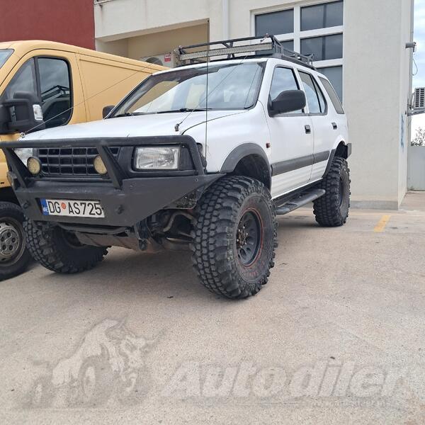 Opel - Frontera - 2,2 dti