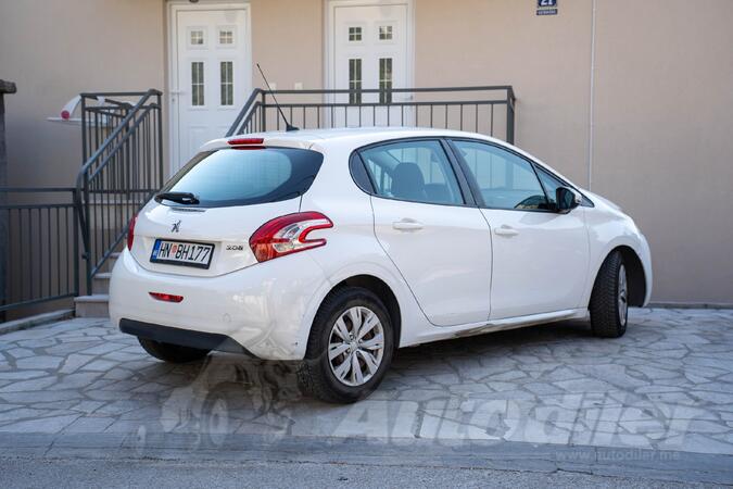 Peugeot - 208 - 1.4 hdi