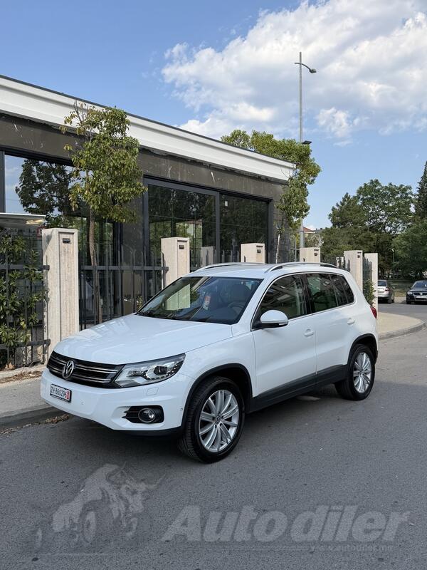 Volkswagen - Tiguan - 2.0 TDI