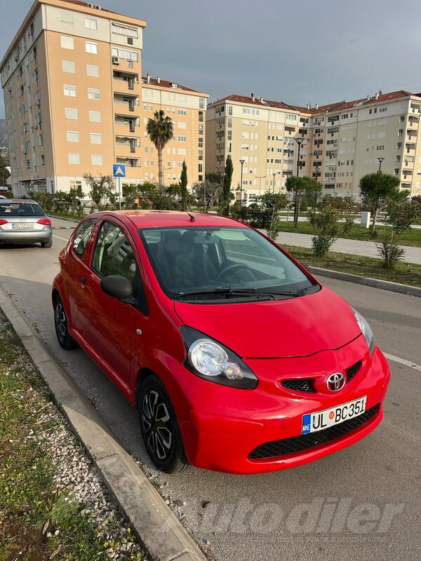 Toyota - Aygo - 1.0b