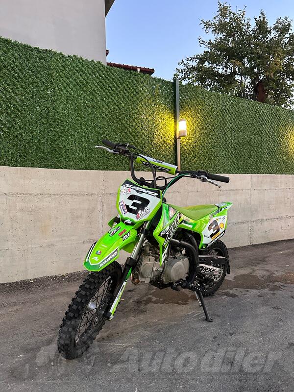 APEX - Motor je marka apolo rxf 125 nov motor