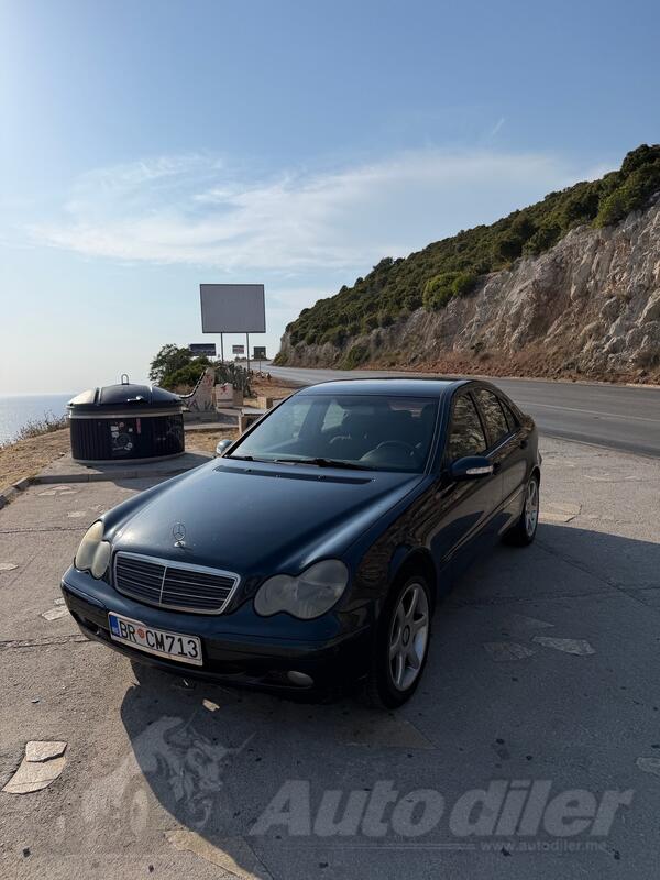 Mercedes Benz - C 200 - 2.2 cdi