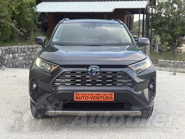 Toyota - RAV 4 - 2.5//HYBRID//BENZIN//07.2023god