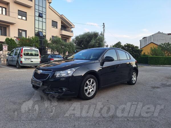 Chevrolet - Cruze - 2,0 TURBODIZEL