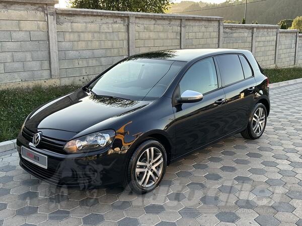 Volkswagen - Golf 6 - 2.0TDI TEAM