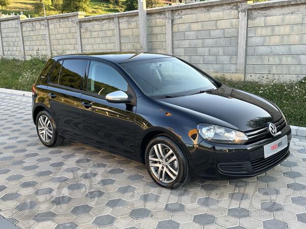 Volkswagen - Golf 6 - 2.0TDI TEAM