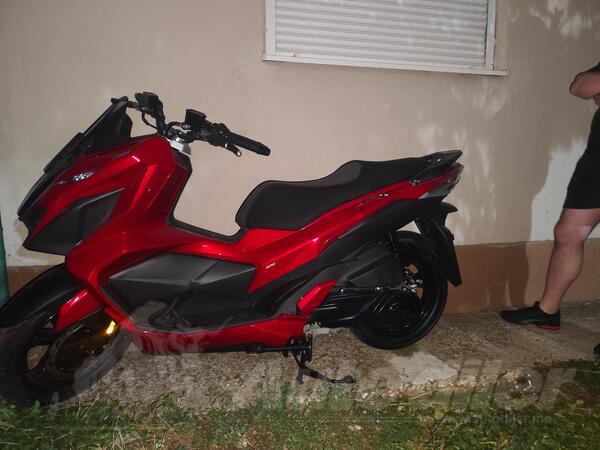 SYM - Jet x