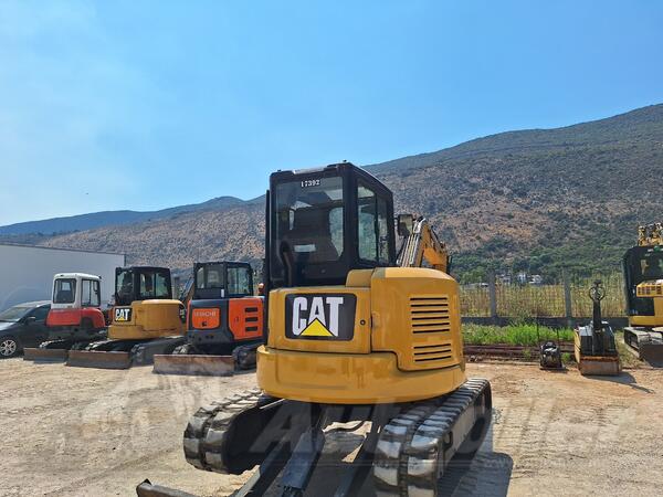 CAT - 305 E