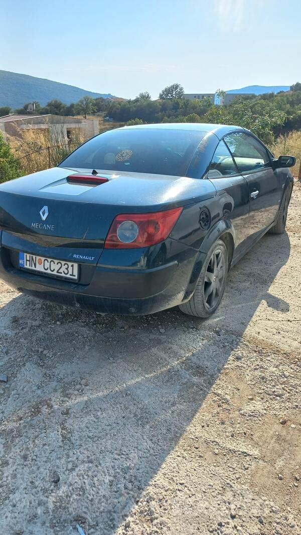 Renault - Megane - 2.0