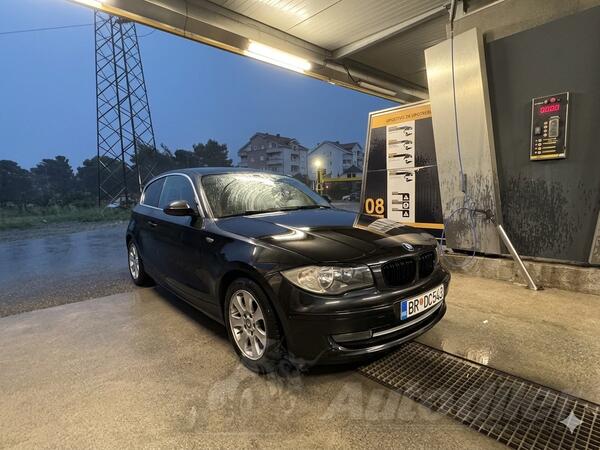 BMW - 118 - 118D