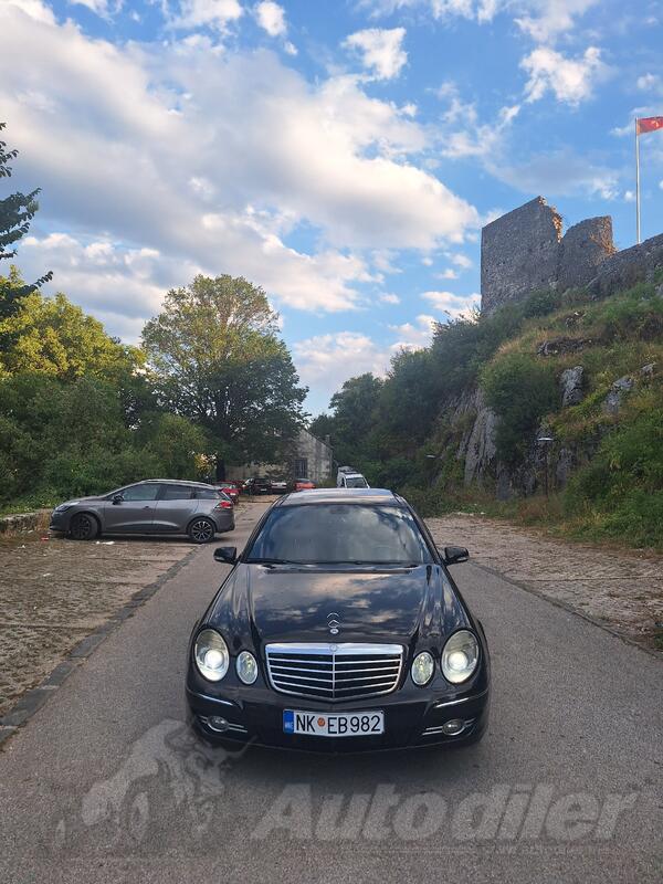Mercedes Benz - E 220 - 2.2