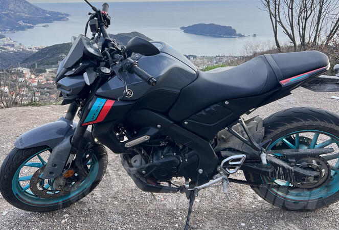 Yamaha - MT 125