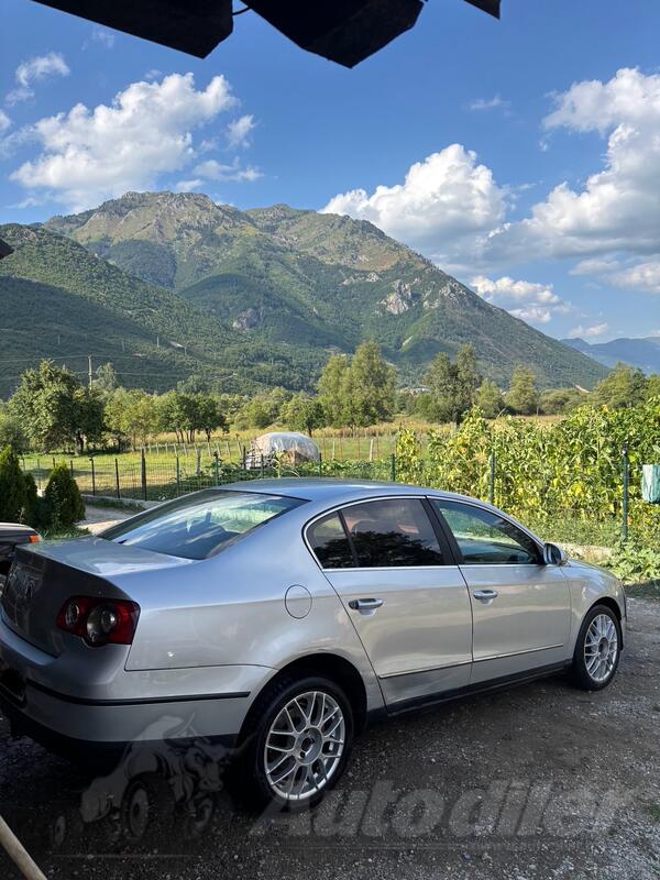 Volkswagen - Passat - 2.0