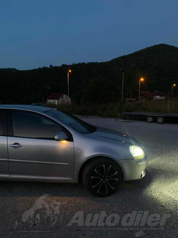 Volkswagen - Golf 5 - 1.9 77 kw bkc