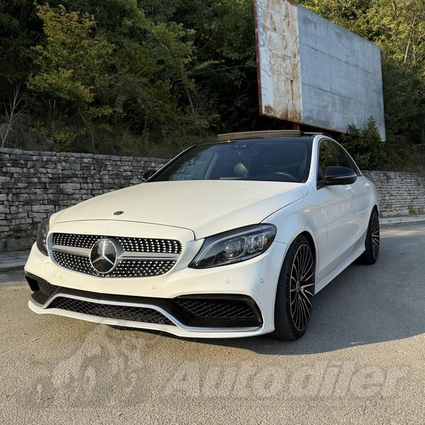 Mercedes Benz - C 220 - Amg