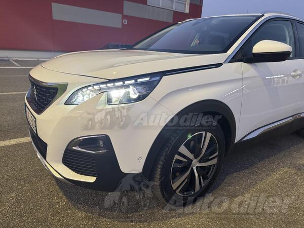 Peugeot - 3008 - Allur 1.5 hdi