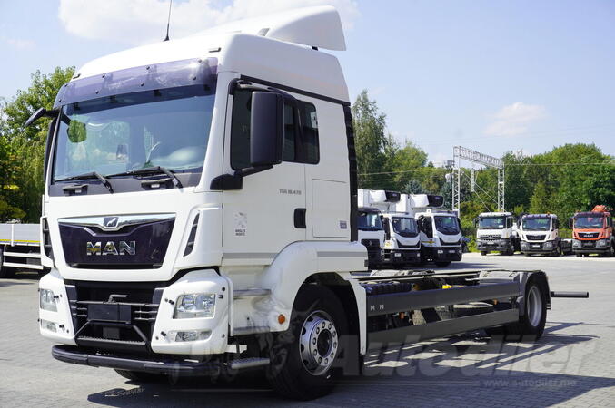 MAN - TGS 18.470 / šasija 745 cm / kamionska šasija sa spavaćom kabinom / FHM-0392