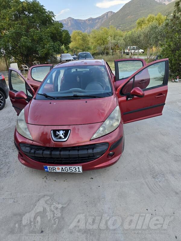 Peugeot - 207 - 1.4