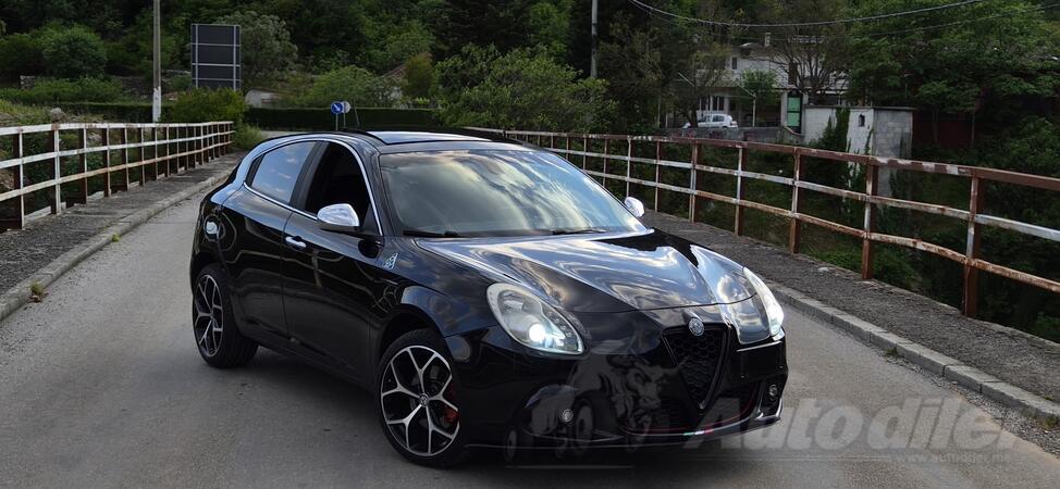 Alfa Romeo - Giulietta - 2.0 JTDm
