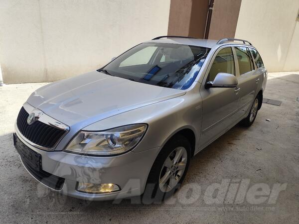 Škoda - Octavia - 1.7
