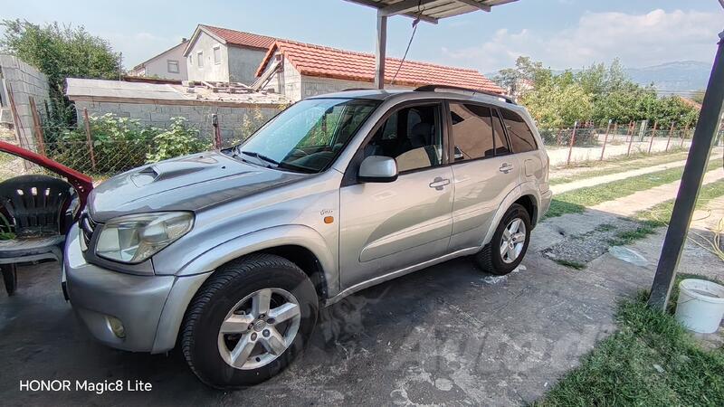 Toyota - RAV 4 - 2.0 d4d