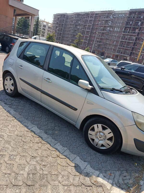 Renault - Scenic - 1.9