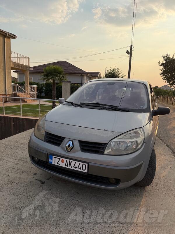 Renault - Scenic - 1.5 Dci