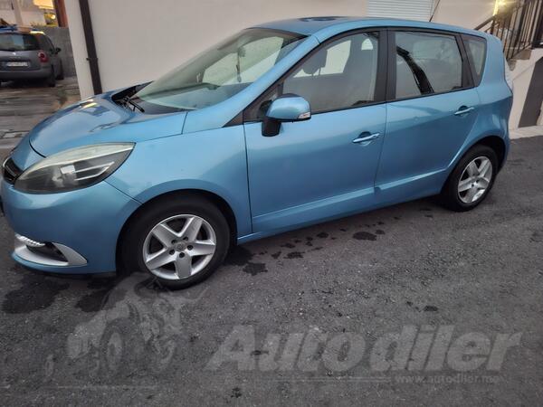 Renault - Scenic - 1.5 81kw