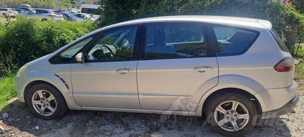 Ford - C-Max 2.0tdci in parts